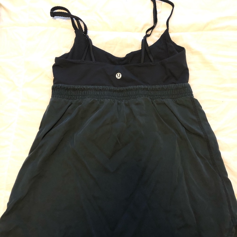 Lululemon bliss tank - Picture 2 of 3